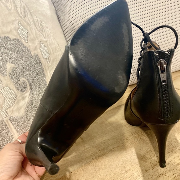 Banana Republic Daphne Lace Up Boots - Picture 3 of 4